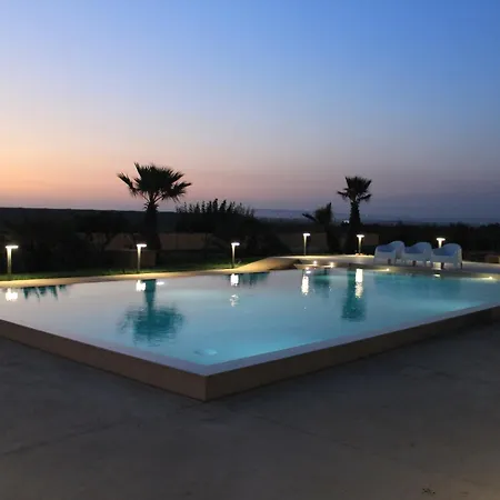 Luparello Holiday home *